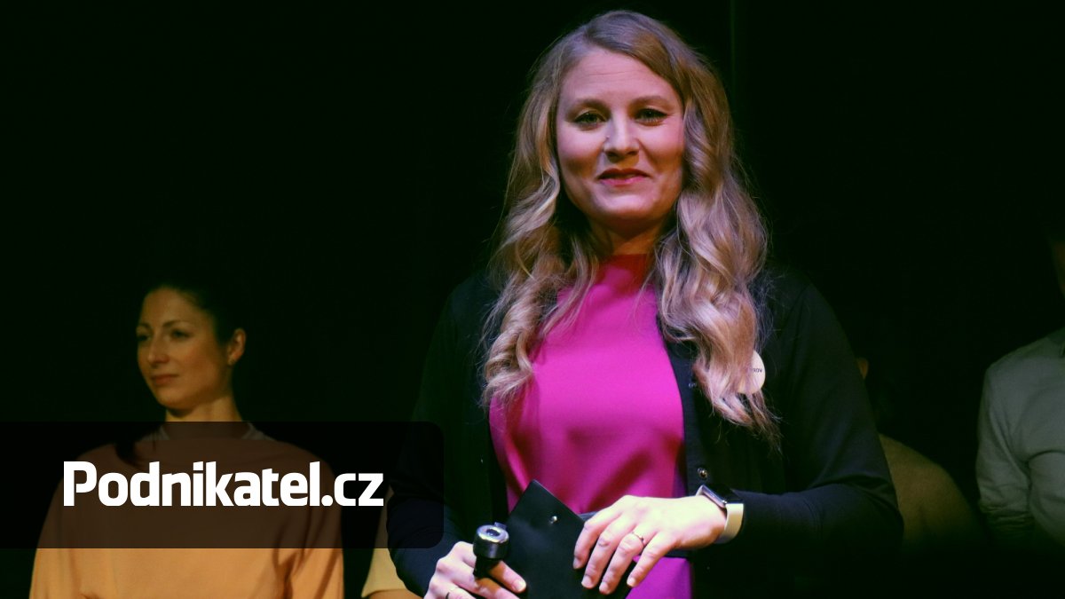 Začala divadelní improvizací, dnes díky improvizaci mění firmy i lidi