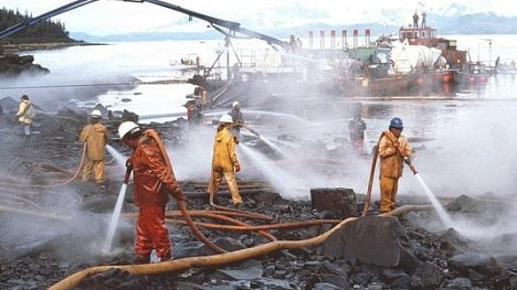 Náhledový obrázek - „Ropáci“ Shell a Exxon varovali v tajných zprávách před změnami klimatu už v 80. letech