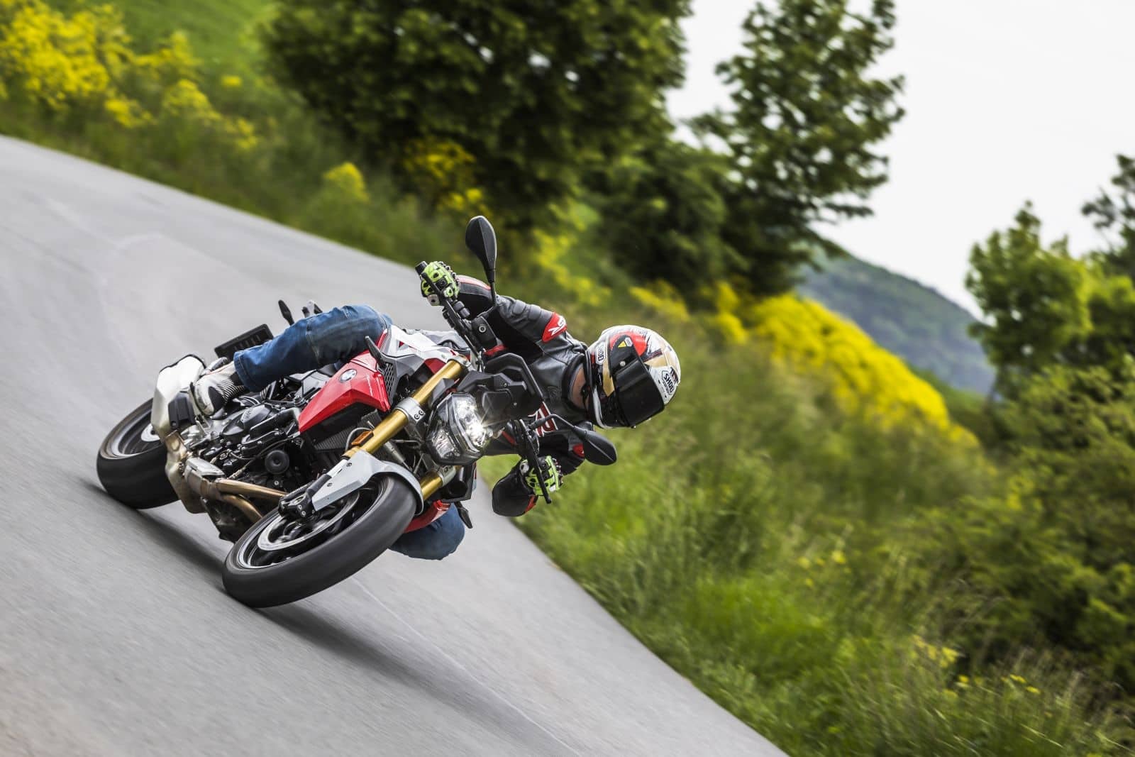 2020-10-aDMB2020_BMW-F-900-R-7551.jpg