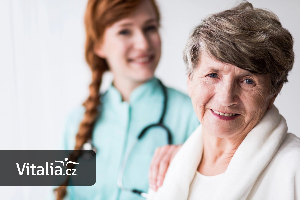 Vyznejte se v nabídce domácí péče o seniory a v tom, kdy ji platí pojišťovny