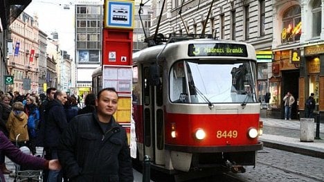 Náhledový obrázek - Dopravní podnik chce snížit ztráty z jízdného. Láká lidi do městské hromadné dopravy