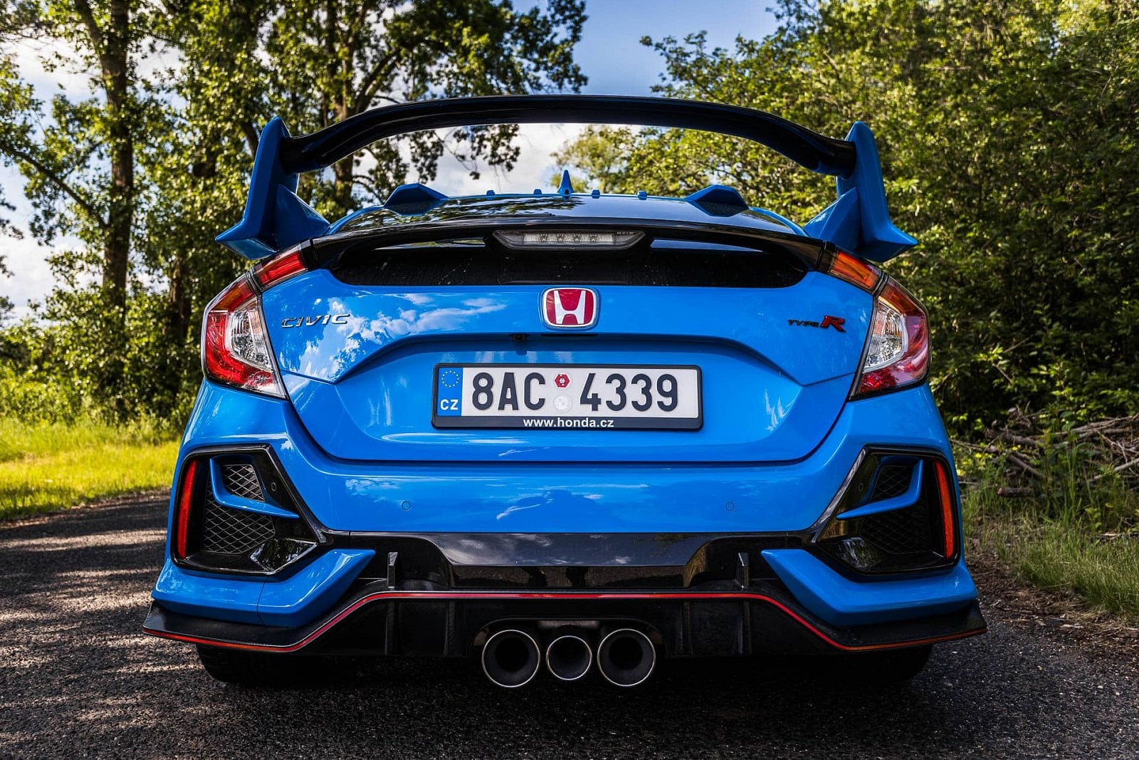 2020-08-honda-vs-hyundai-2.jpg