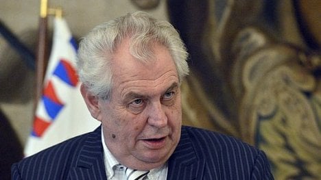 Náhledový obrázek - Miloš Zeman tři měsíce v úřadu. Jak ve velkém zahodit prezidentský start