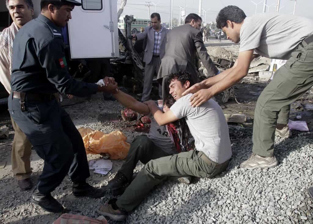 2012-04-islc3a1mskc3bdm-svc49btem-cloumajc3ad-kvc5afli-filmu-pro