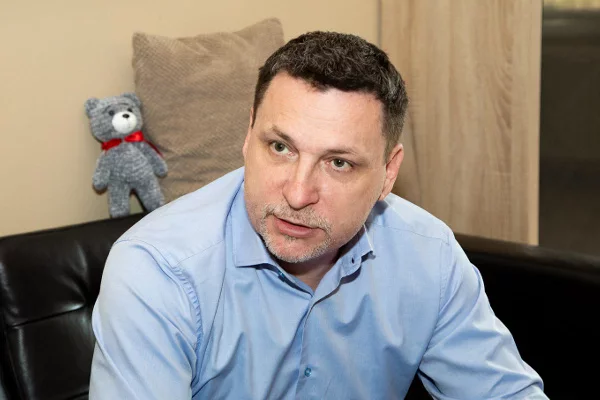 Chirurg Jiří Froněk při rozhovoru pro Vitalia.cz