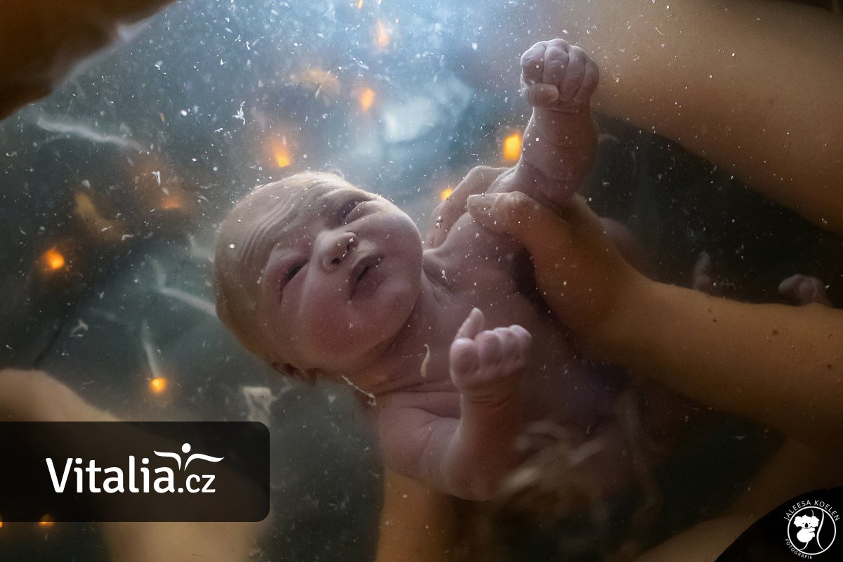 Tyhle snímky vyhrály soutěž porodních fotografů. Spousta emocí, radost, únava, úleva, někdy i smutek