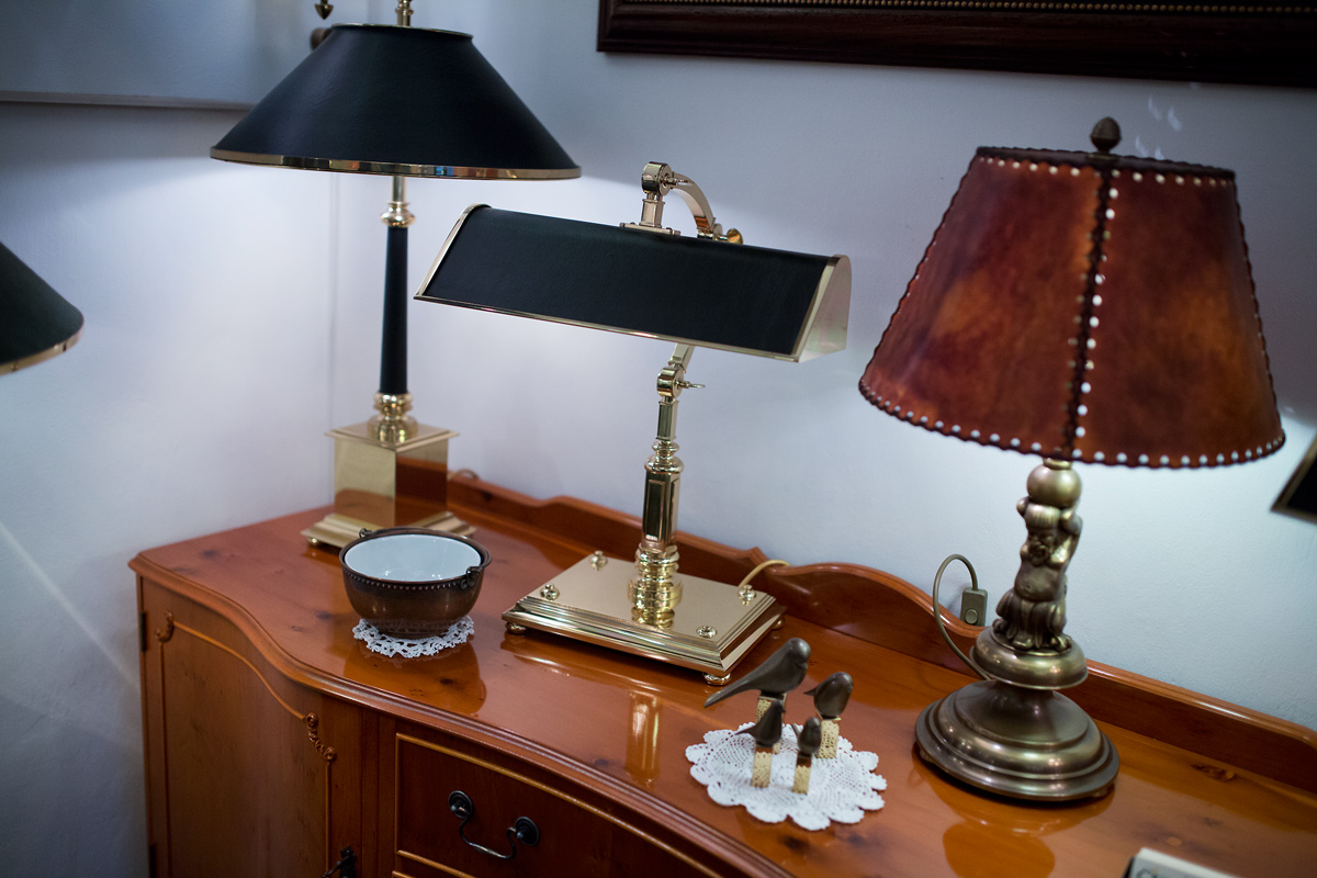 V rodinném pasířství udržují Čermákovi středověké řemeslo.