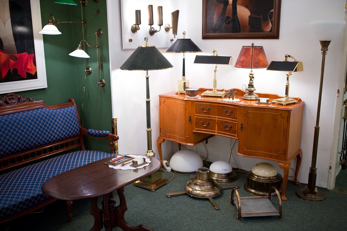 V rodinném pasířství udržují Čermákovi středověké řemeslo.