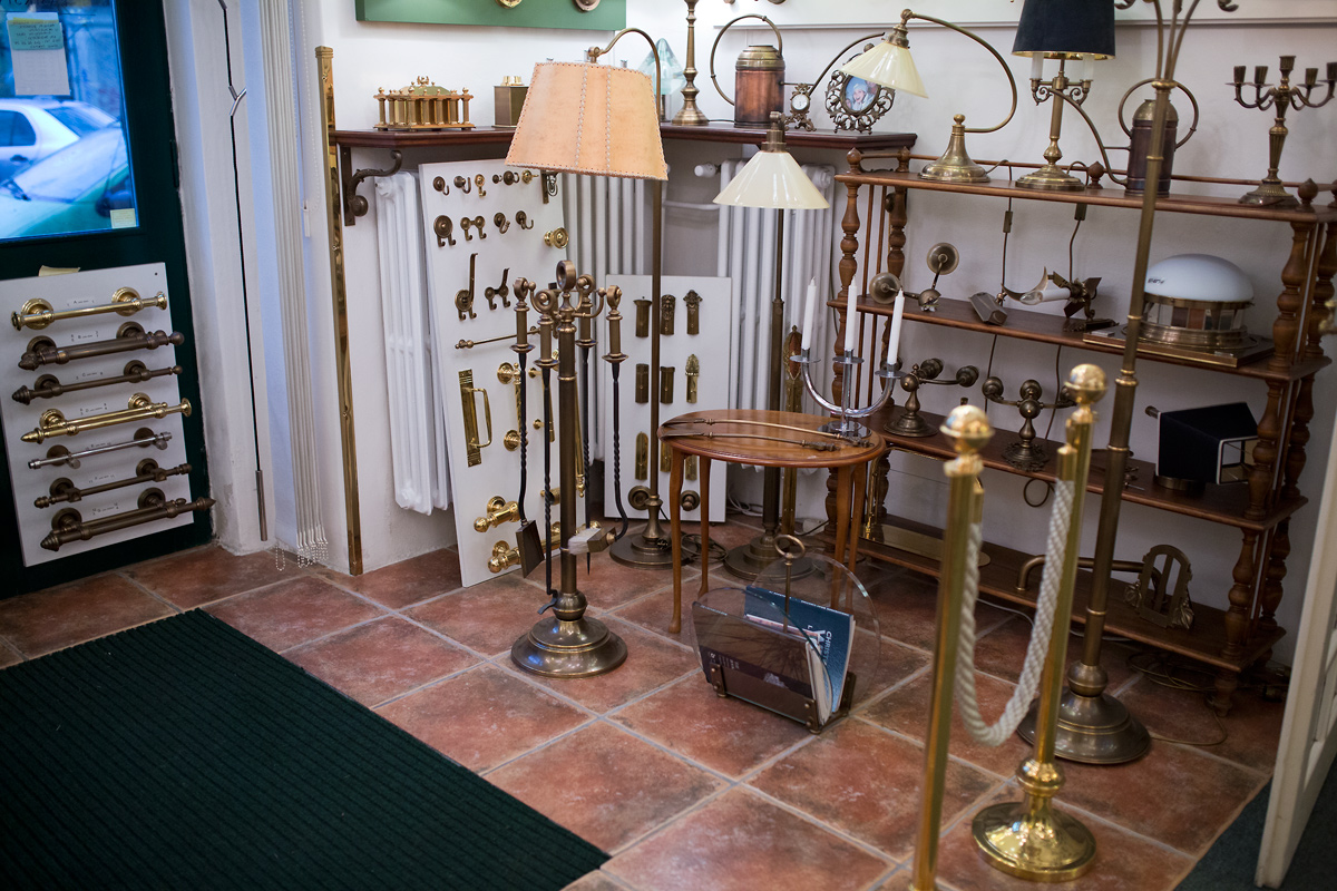 V rodinném pasířství udržují Čermákovi středověké řemeslo.