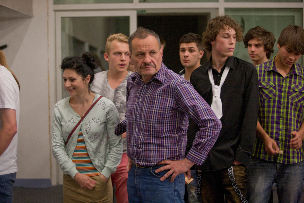 Nový seriál ČT Čtvrtá hvězda s herci Dejvického divadla