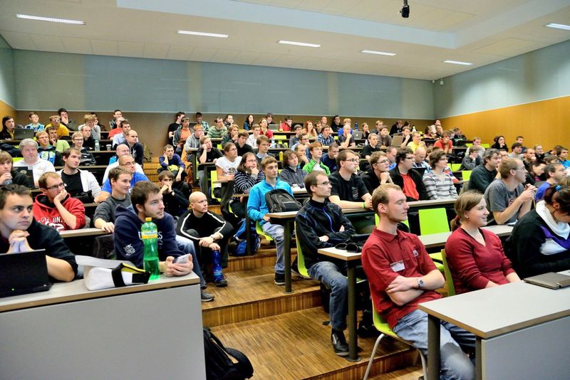 LinuxAlt 2013