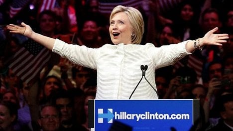 Náhledový obrázek - Vyhrála jsem primárky, hlásí Clintonová po "superúterý"