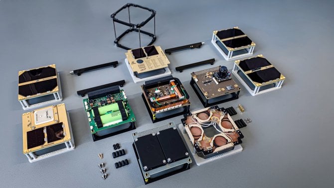 Nanosatelit Marina