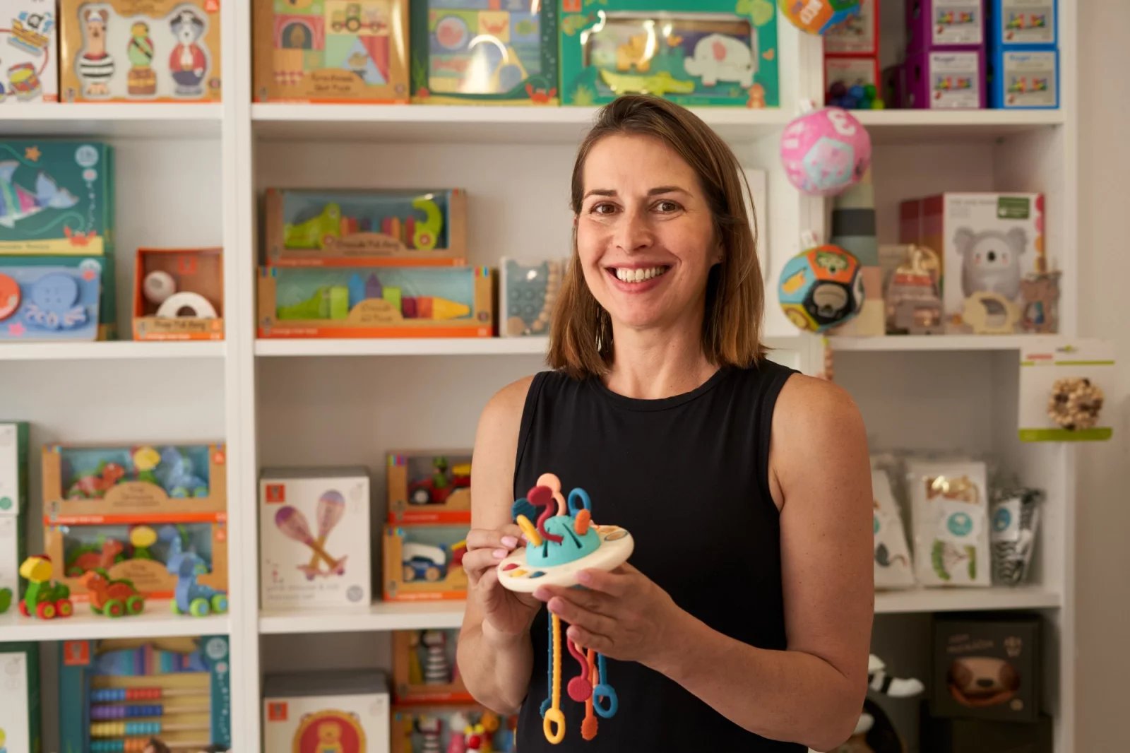 Jana Vyhlídalová s tahací hračkou UFO