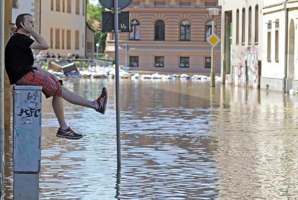 2010-01-velkc3a1-voda-kromc49b-c48deska-stc3a1le-suc5beuje-i-dal