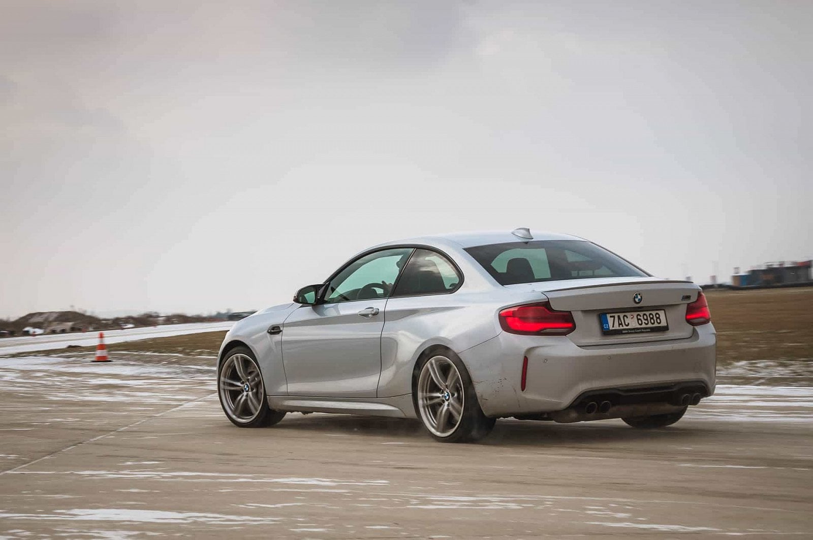 2019-02-bmw-m2-competition-45.jpg