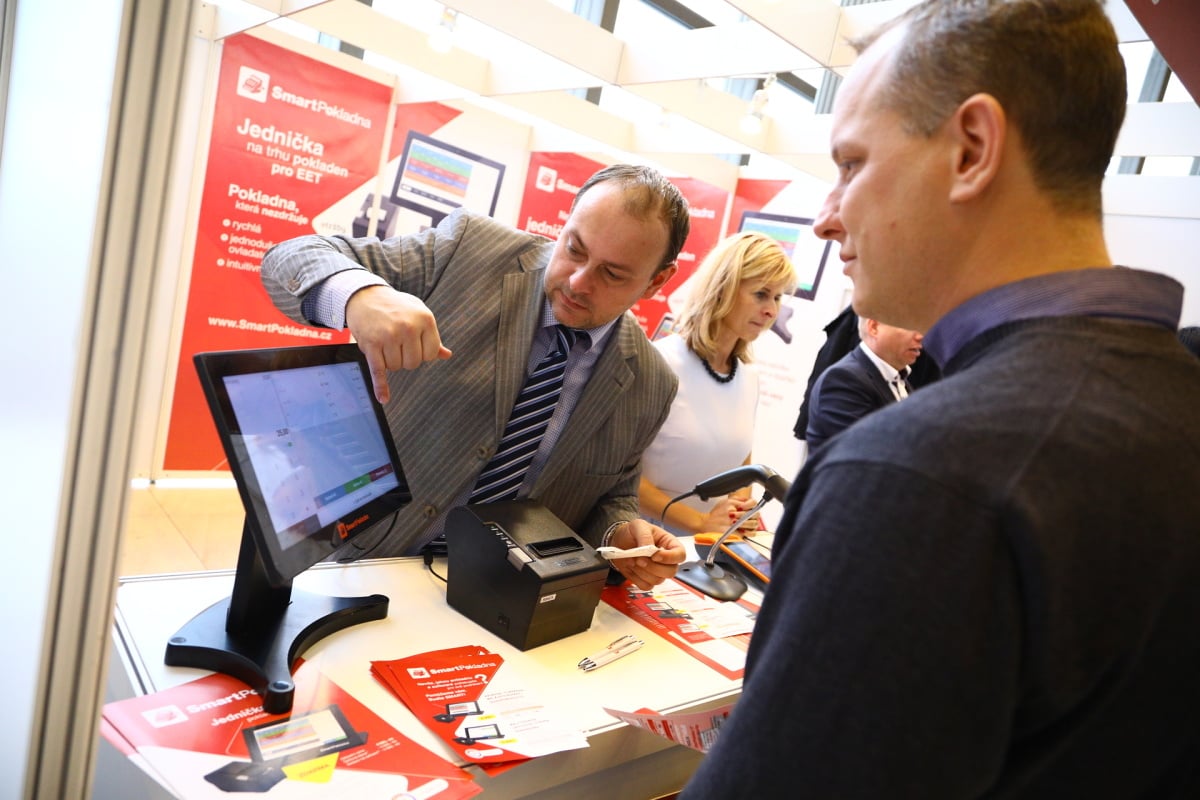 Jak to vypadalo na konferenci k EET v Praze