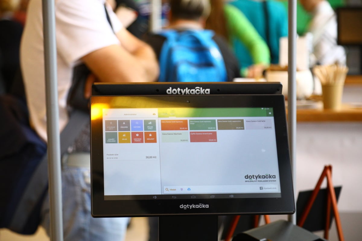 Jak to vypadalo na konferenci k EET v Praze