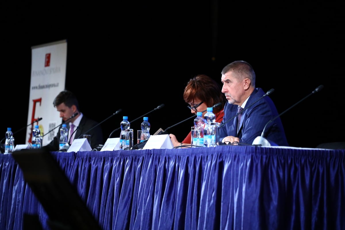 Jak to vypadalo na konferenci k EET v Praze