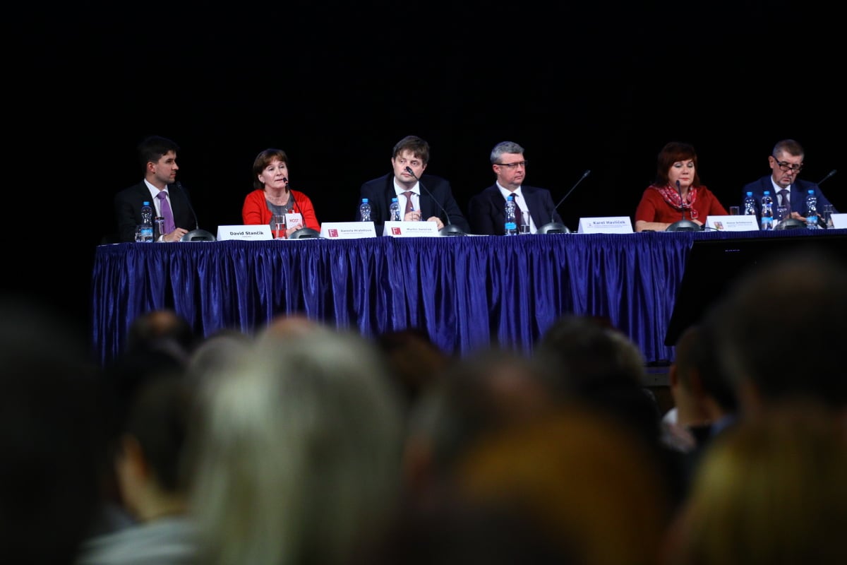 Jak to vypadalo na konferenci k EET v Praze