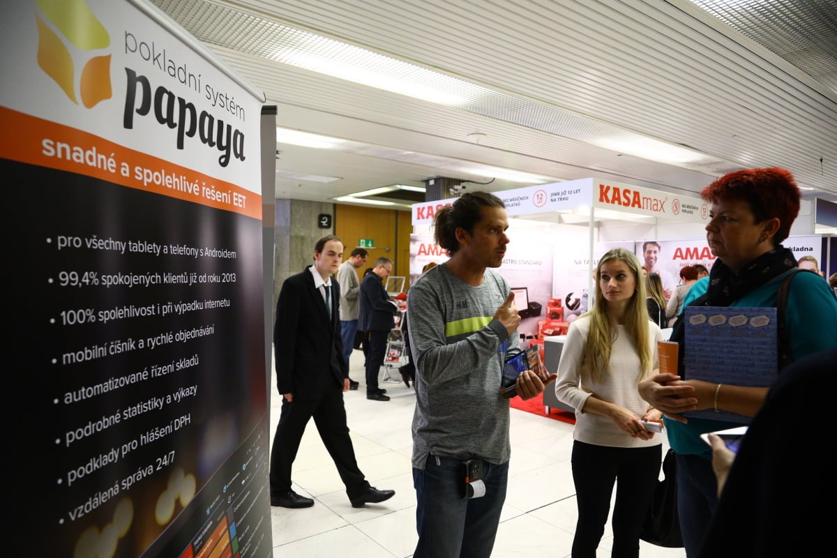 Jak to vypadalo na konferenci k EET v Praze