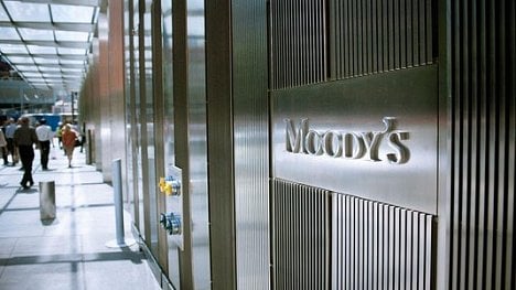 Náhledový obrázek - Koronavirus ovlivní ratingy firem. Moody's provádí globální revizi