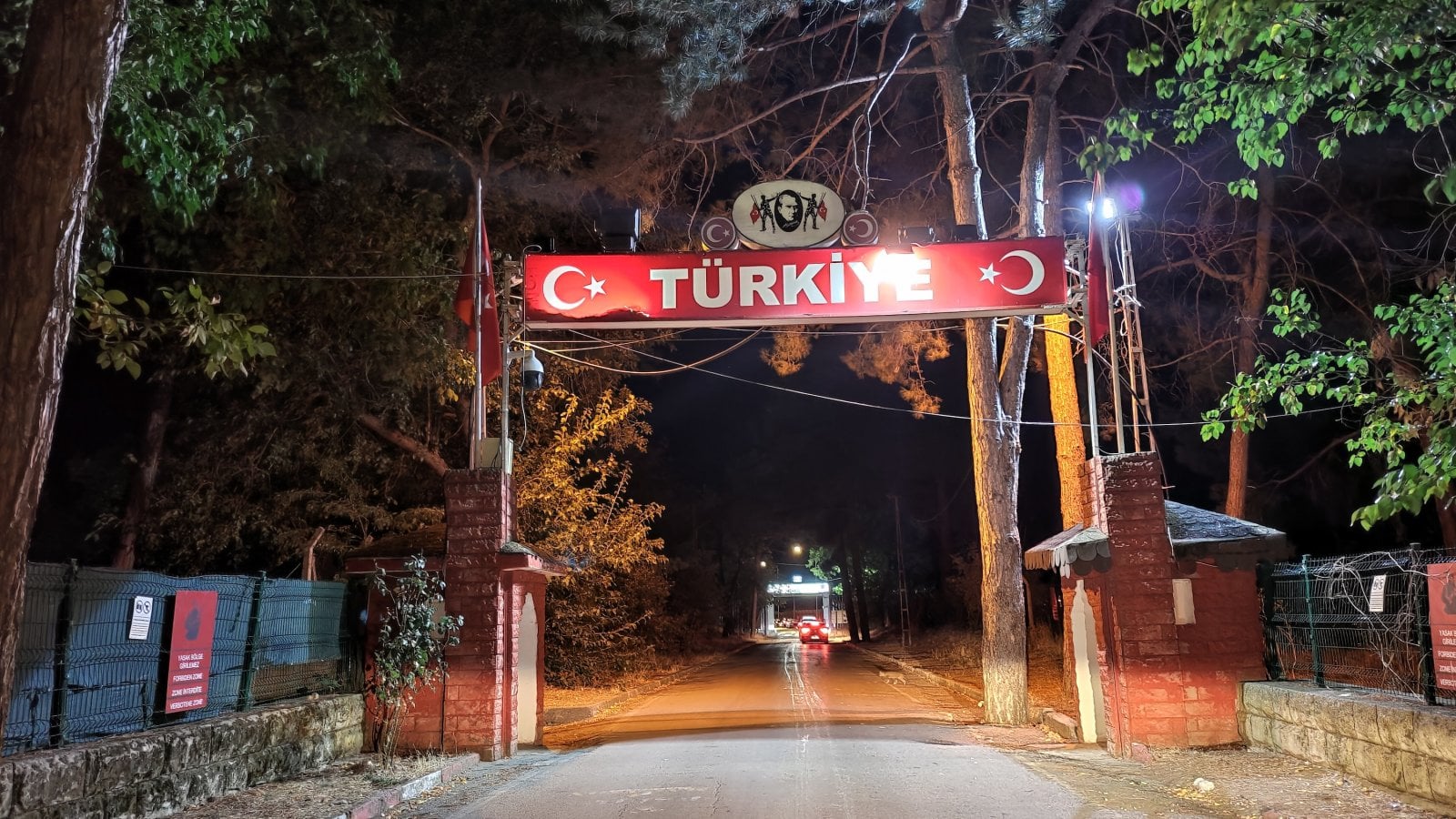 Hraniční přechod Pazarkule (TR) - Kastanies (GR). (13. 09. 2025)