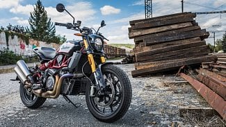 Náhledový obrázek - Test Indian FTR 1200 S: Trhal pražce Indiánem