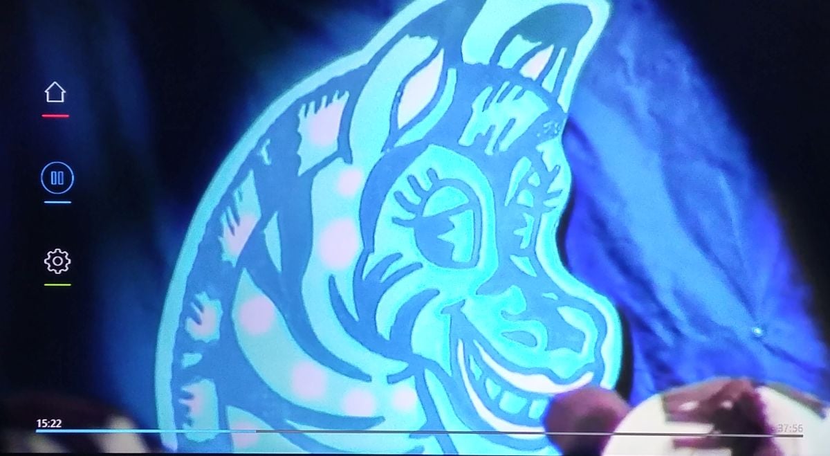 Menu: "domeček" pro návrat do živé TV, tlačítko Pause/Play a nastavení kvality ve třech stupních.