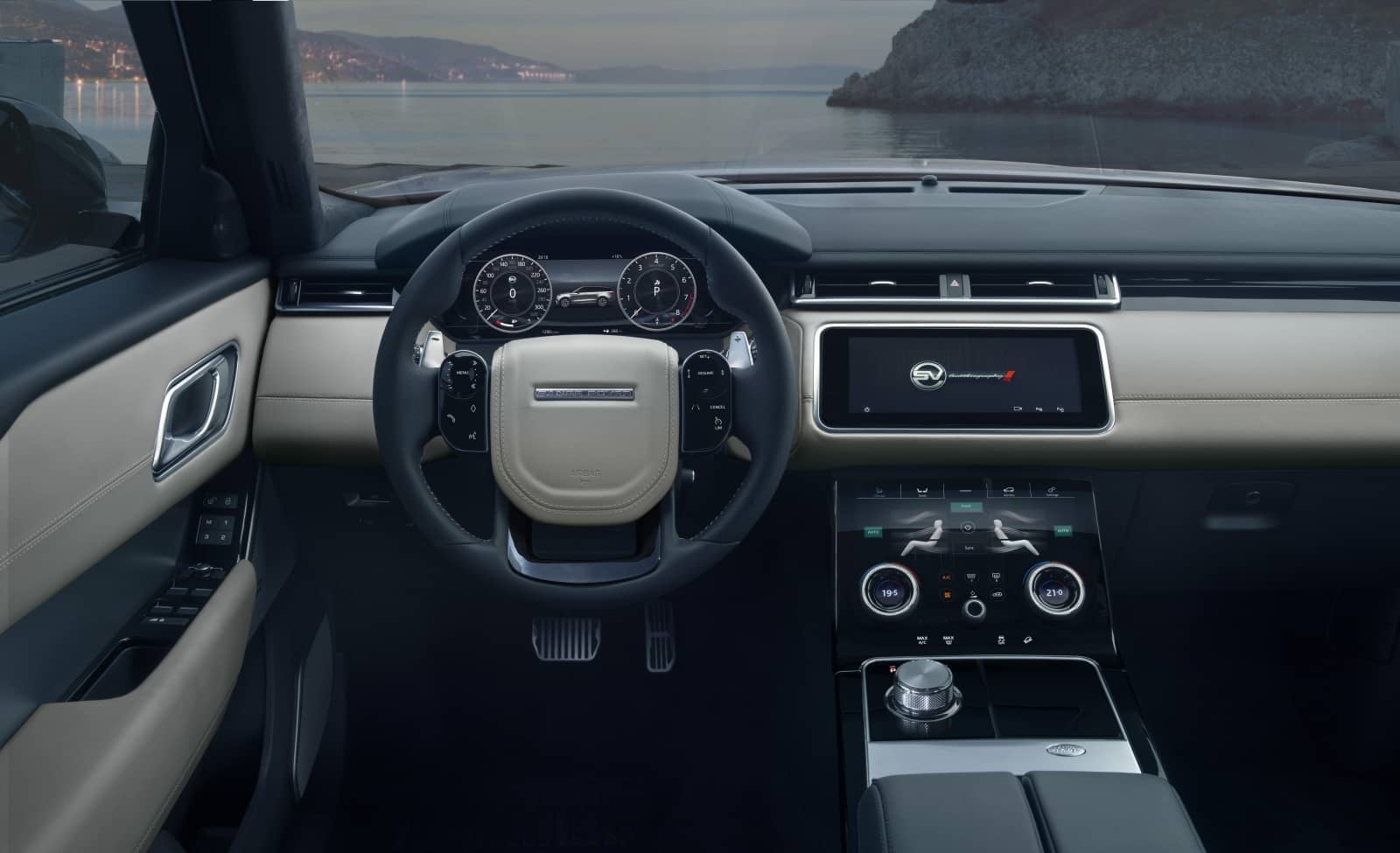 2019-10-RR_Velar_SVA-D_19.5MY_Interior_050219_024_GLHD-min.jpg