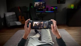 Razer, hry na mobilu, witcher