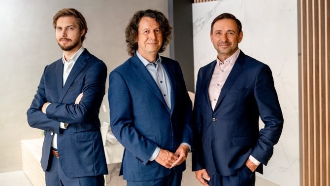 Lov na jednorožce začíná. Češi mohou díky fondu od společnosti EMUN investovat do OpenAI či SpaceX ještě před vstupem na burzu