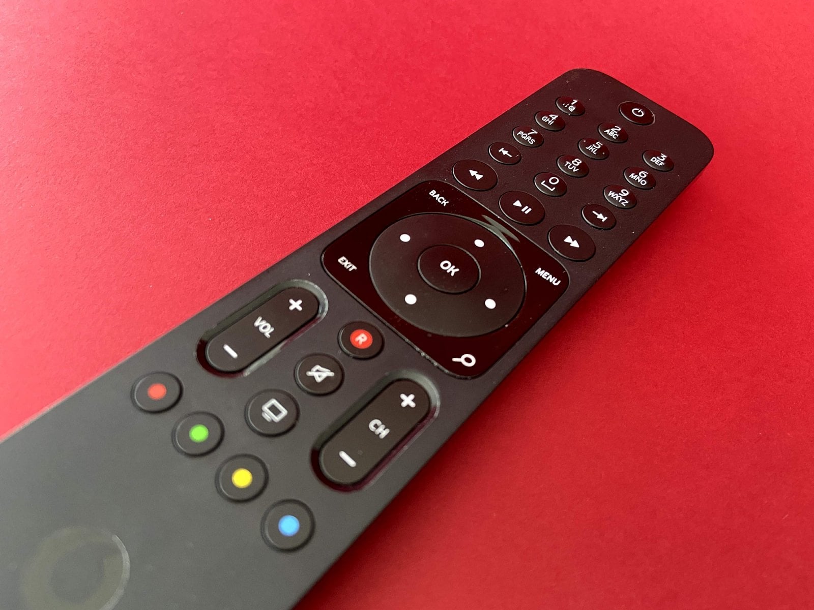Vodafone TV set-top box a dálkové ovládání
