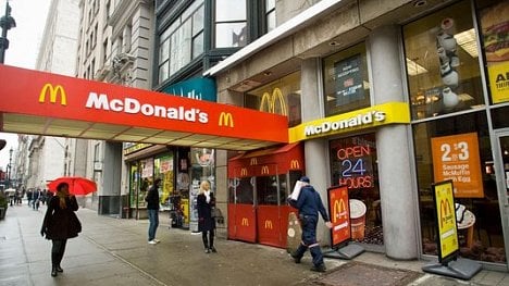Náhledový obrázek - Celodenní snídaně táhnou, tržby McDonald's rostou nad očekávání