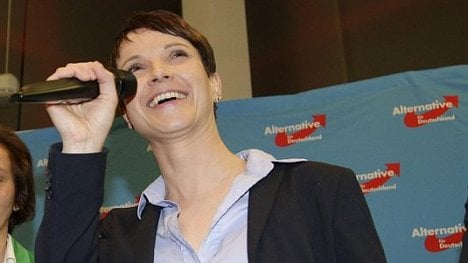 Náhledový obrázek - Boje v AfD sílí. Předsedkyně Petryová i její muž odejdou ze strany