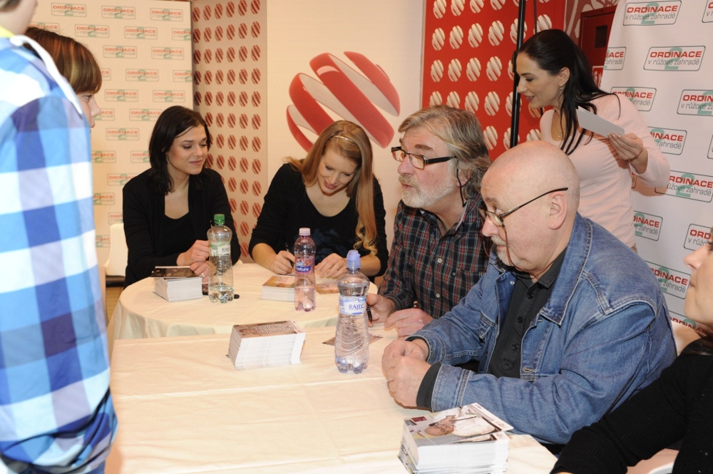 Nova k 19. výročí vysílání poprvé pořádala Den otevřených dveří