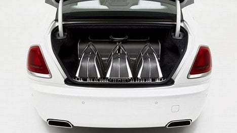 Náhledový obrázek - Rolls-Royce navrhl značková zavazadla. Stojí víc než celá Škoda Superb