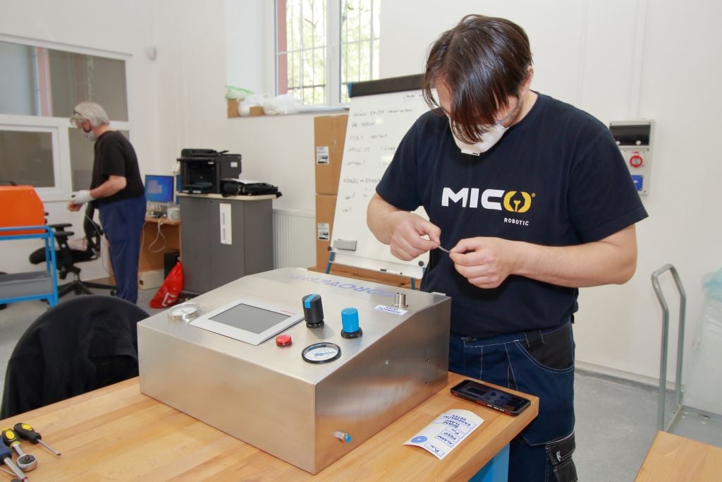 CoroVent (malovýroba)