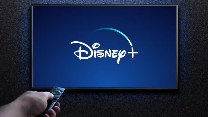 Disney+ zdražuje. Češi si za filmy a seriály připlatí až 60 korun měsíčně