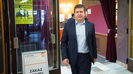 Náhledový obrázek - O důvěře v další členy vedení ČSSD by se hlasovat nemělo, tvrdí Hamáček