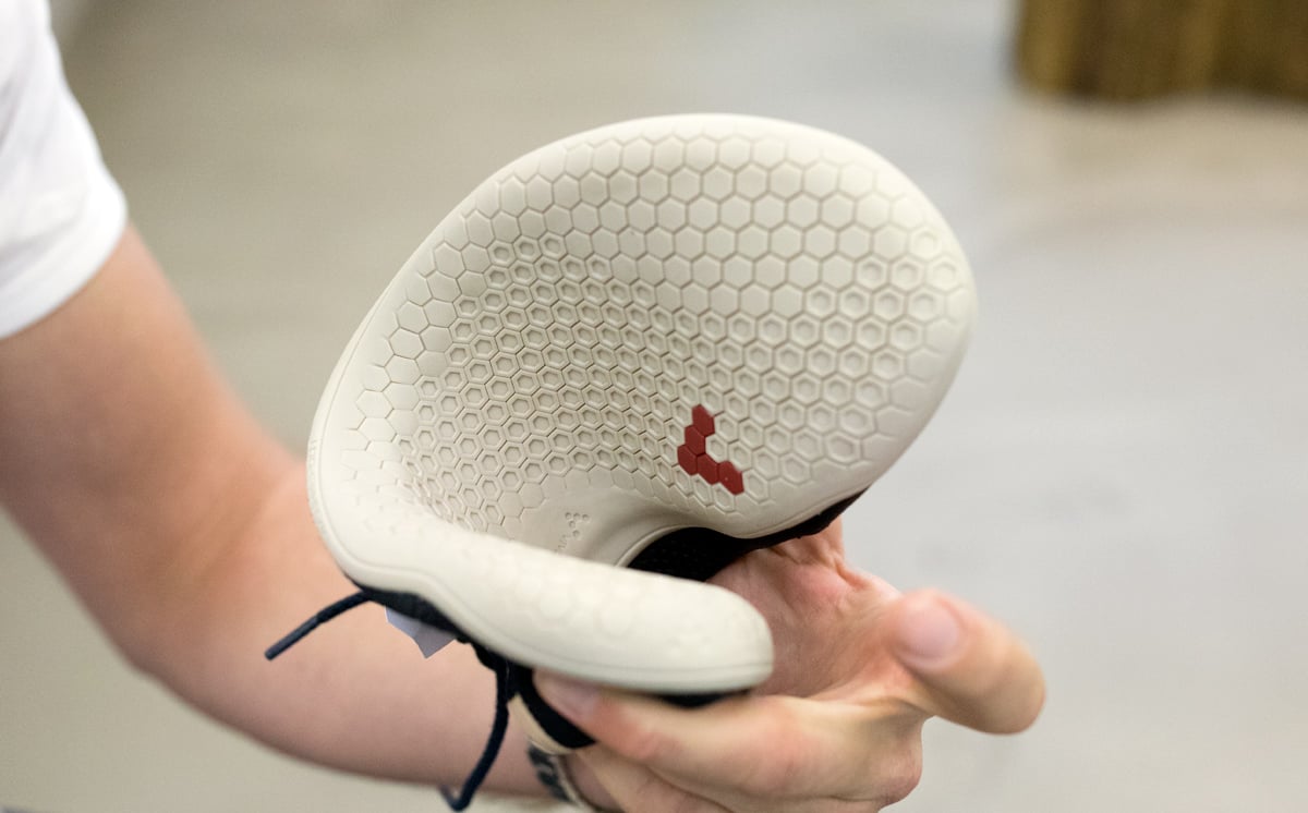 Vivobarefoot: V botách, a přitom jako bosi