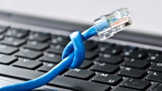 Uzel na ethernetovém kabelu