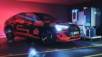 Náhledový obrázek - Elektromobil jako součást energetické transformace: Audi se ve výzkumu zabývá dvousměrnou nabíjecí technikou