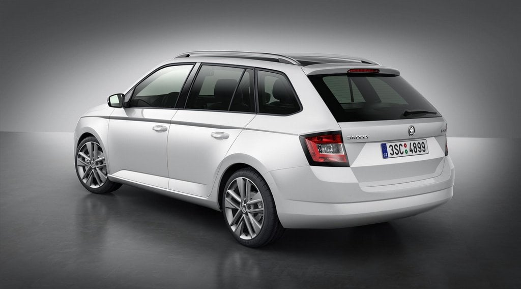2012-11-fabia-combi-2.jpg
