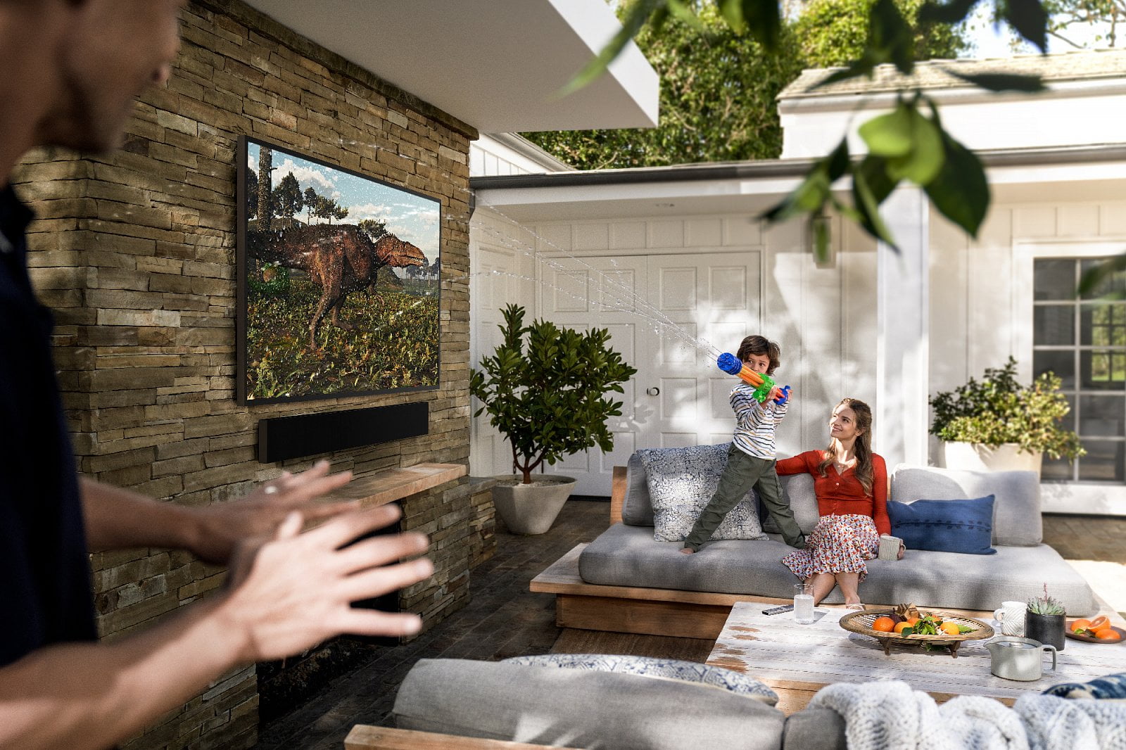 Samsung Terrace TV a soundbar