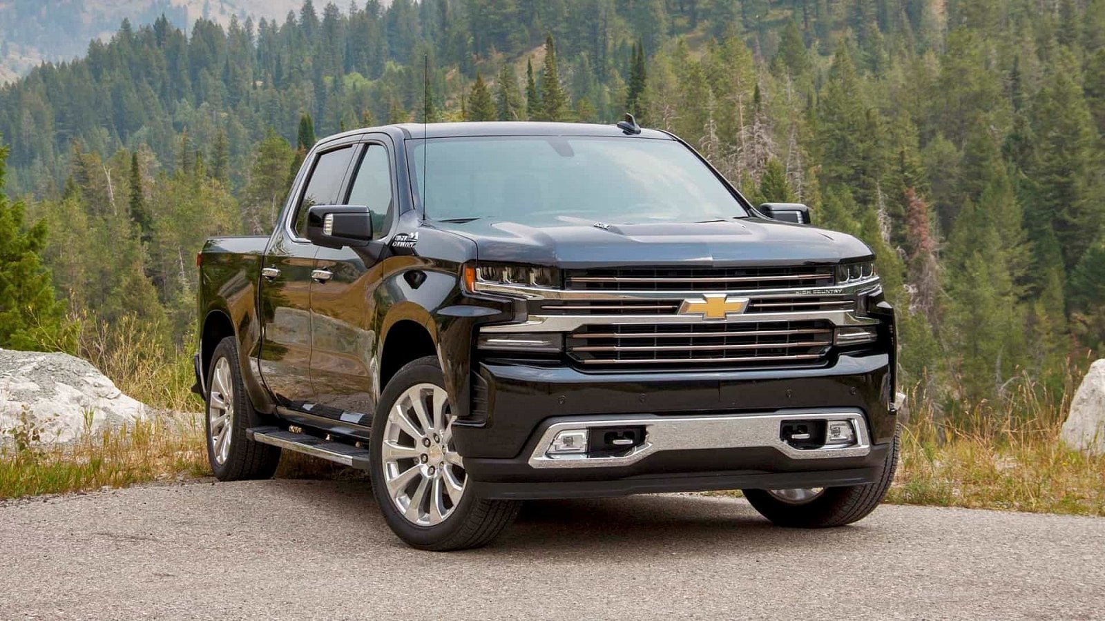 2019-08-11-chevrolet-silverado.jpg