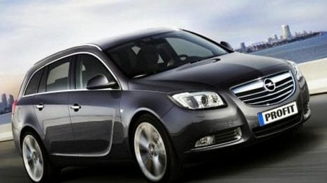 Náhledový obrázek - Opel Insignia Sports Tourer 2,0 CDTI 4x4: Krása nad účel?