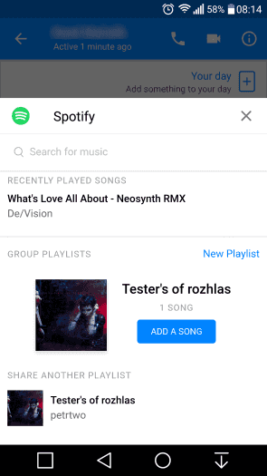 Do seznamu můžete přidávat skladby přímo v Messengeru