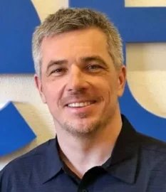 Jan Bartoš, Managing Director ve společnosti EET Group pro Českou republiku a Slovensko.