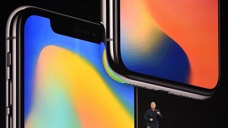 Náhledový obrázek - Sklo, nerez a rozeznávání obličejů. Nový iPhone X vyjde na tisíc dolarů